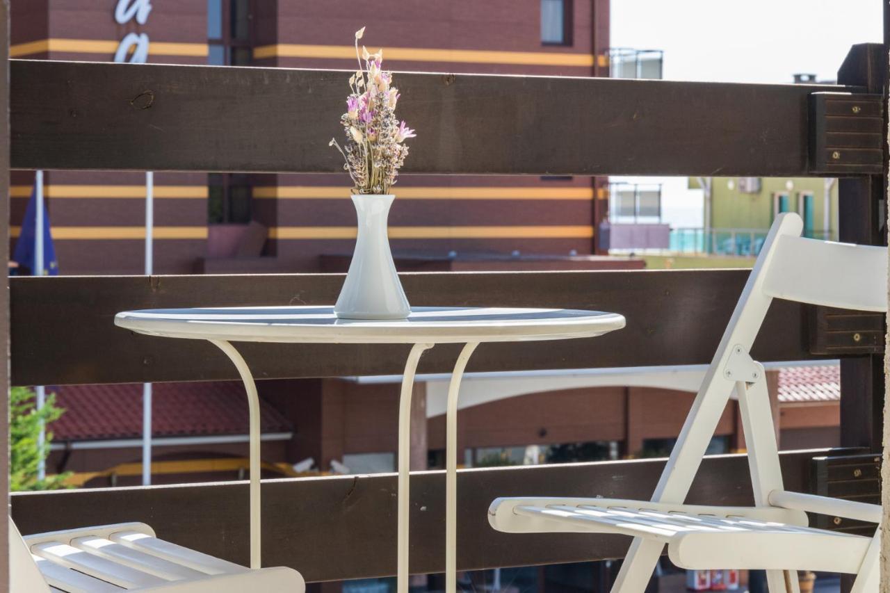 South Beach Apartment Nesebar Exterior photo